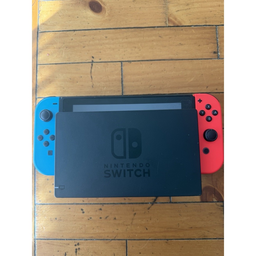 Nintendo Switch Console Bundle –‎ Neon Blue/Red Joy-Cons + Case & Cables